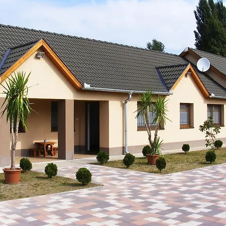 Szerencsecsillag Vendeghaz Gasthuis