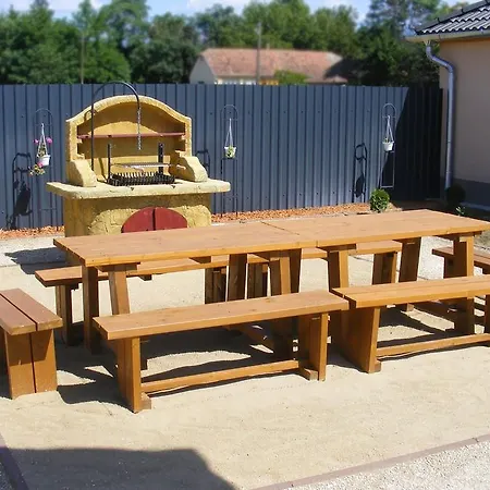 Gasthuis Szerencsecsillag Vendeghaz Kiskoros