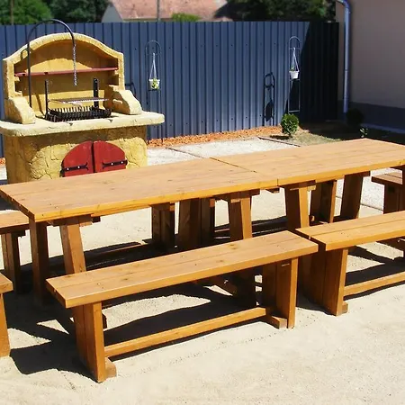 Szerencsecsillag Vendeghaz * Kiskoros