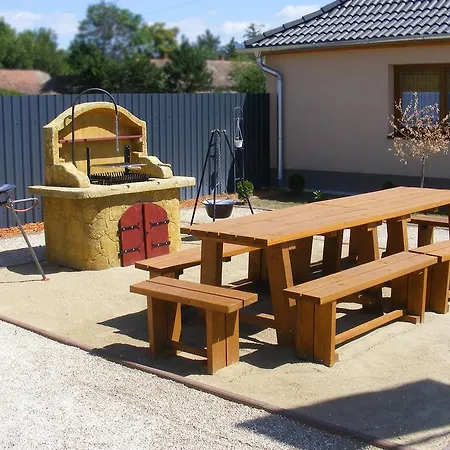 Szerencsecsillag Vendeghaz Gasthuis Kiskoros